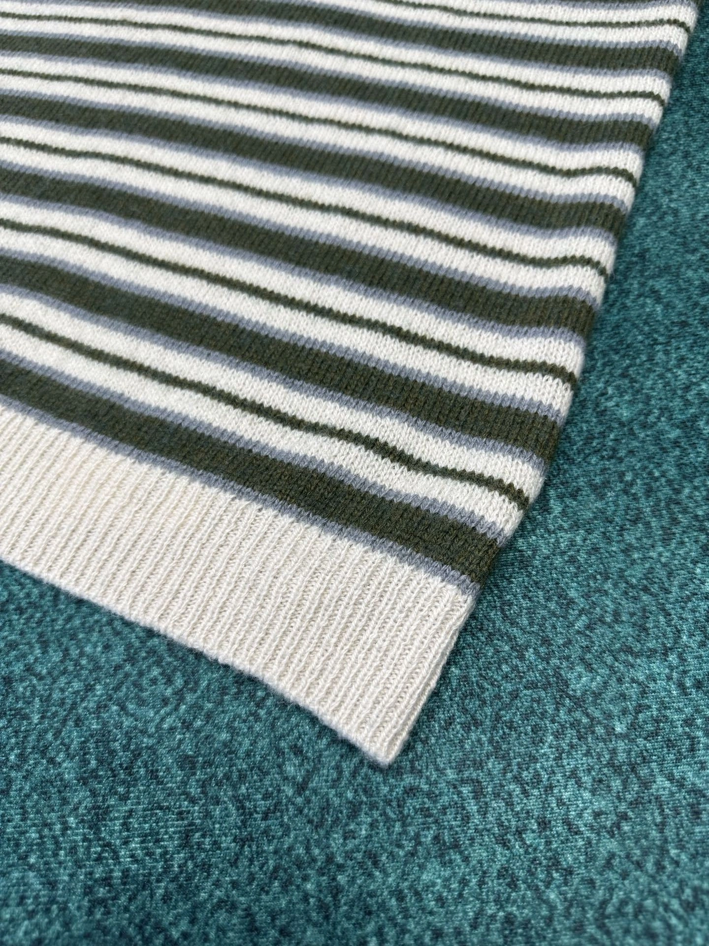 wg.luxury-- 8oro Pi191 cashmere item: E-F443J1630H